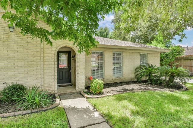 11314 Sageview Drive, Houston, TX 77089