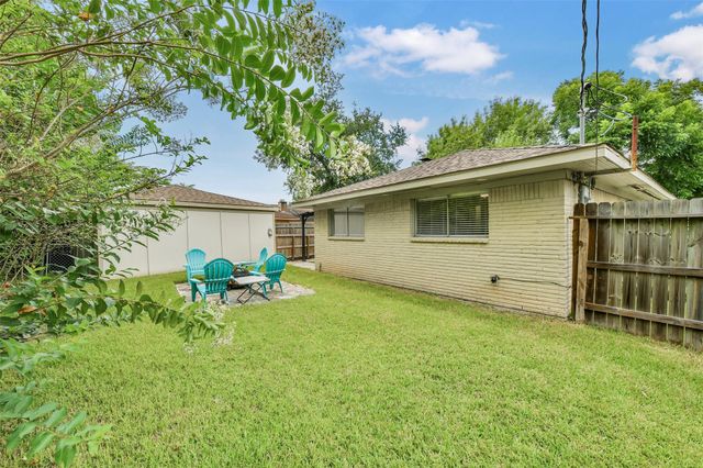 11314 Sageview Drive, Houston, TX 77089