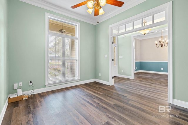 704 Edinburgh Avenue, Foley, AL 36535