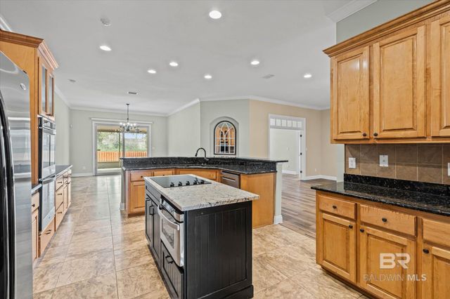 704 Edinburgh Avenue, Foley, AL 36535