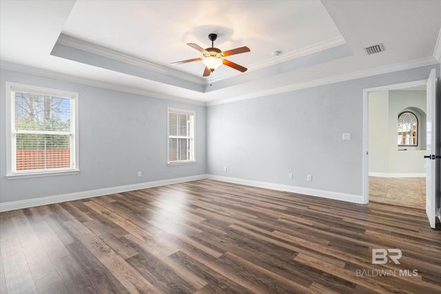 704 Edinburgh Avenue, Foley, AL 36535