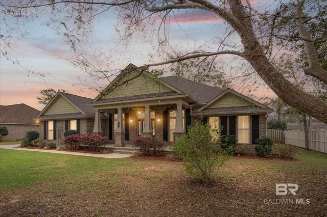 704 Edinburgh Avenue, Foley, AL 36535