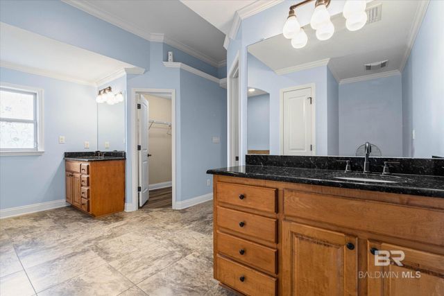 704 Edinburgh Avenue, Foley, AL 36535