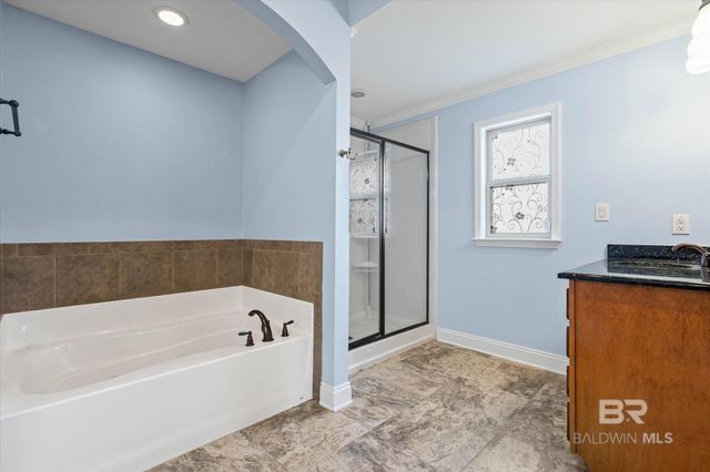 704 Edinburgh Avenue, Foley, AL 36535