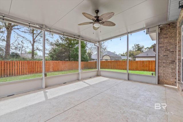 704 Edinburgh Avenue, Foley, AL 36535