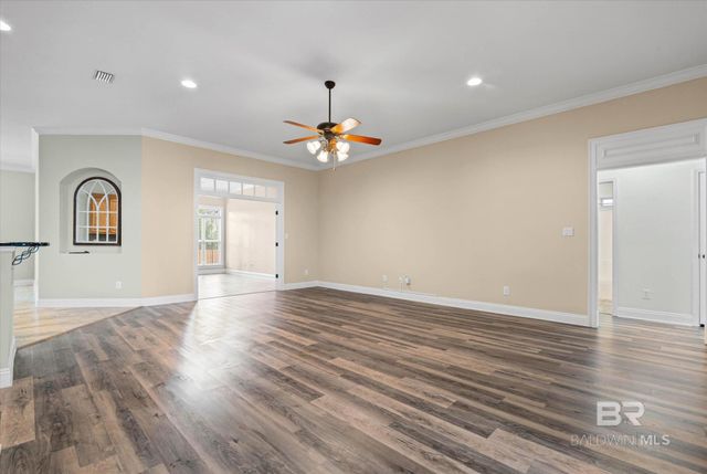 704 Edinburgh Avenue, Foley, AL 36535