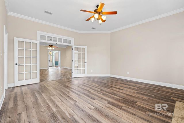 704 Edinburgh Avenue, Foley, AL 36535