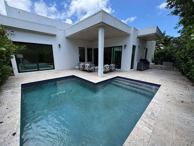 120 Summa Street, West Palm Beach, FL 33405