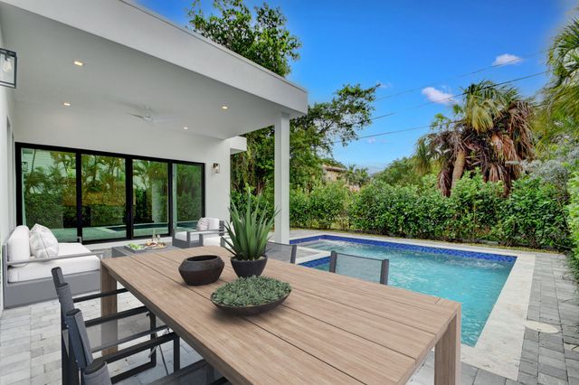 120 Summa Street, West Palm Beach, FL 33405