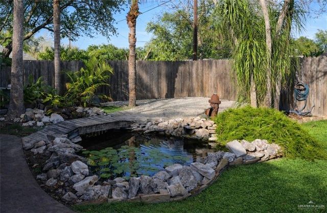 703 S Border Avenue, Weslaco, TX 78596