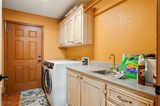 1524 Bunker Hill Court, Van Buren, AR 72956
