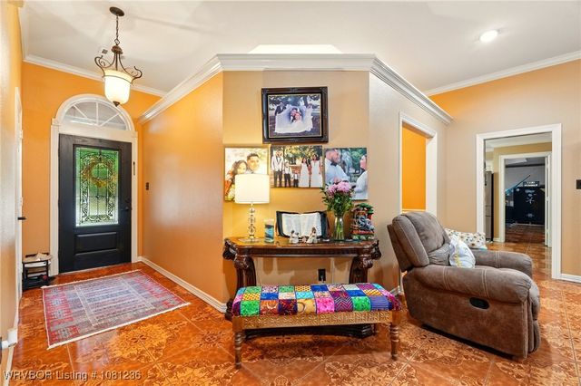 1524 Bunker Hill Court, Van Buren, AR 72956