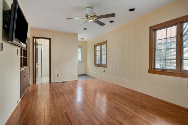 320 E Longview Avenue, Columbus, OH 43202