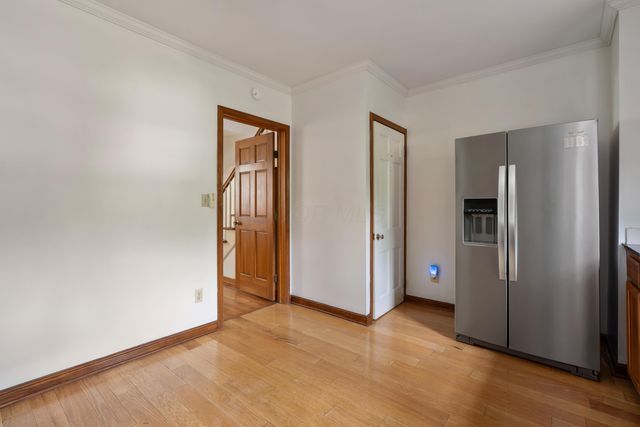 320 E Longview Avenue, Columbus, OH 43202