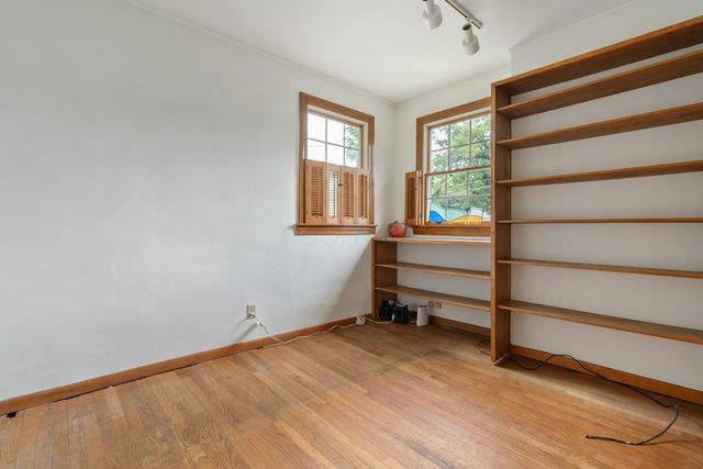 320 E Longview Avenue, Columbus, OH 43202