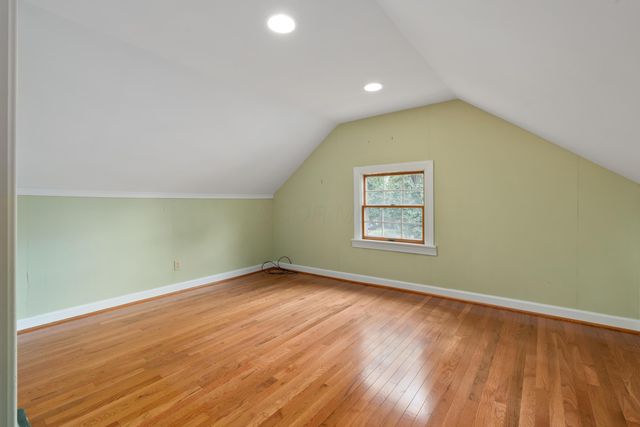 320 E Longview Avenue, Columbus, OH 43202