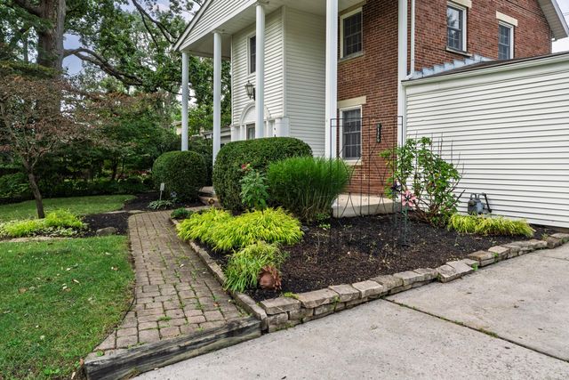 320 E Longview Avenue, Columbus, OH 43202
