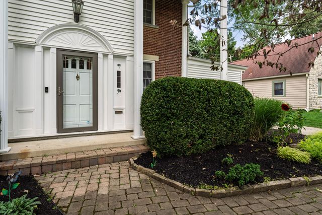 320 E Longview Avenue, Columbus, OH 43202