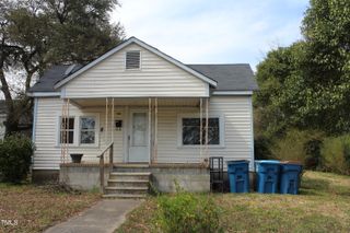 1005 N Wilson Avenue, Dunn, NC 28334