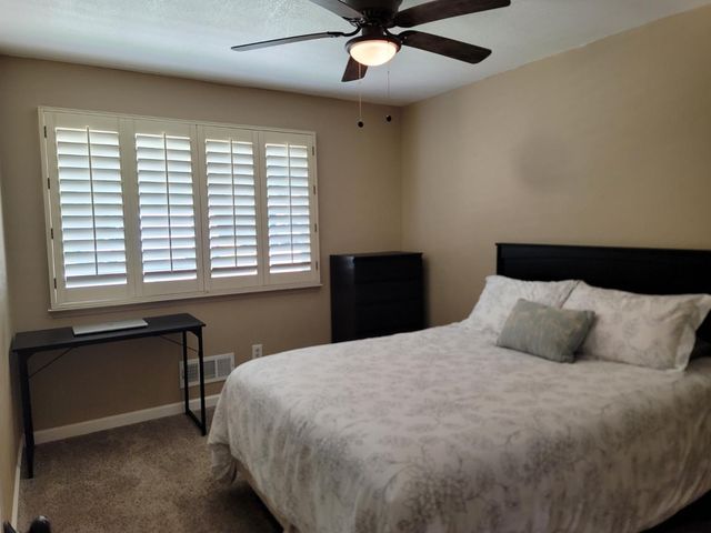 6608 Penney Way, Carmichael, CA 95608
