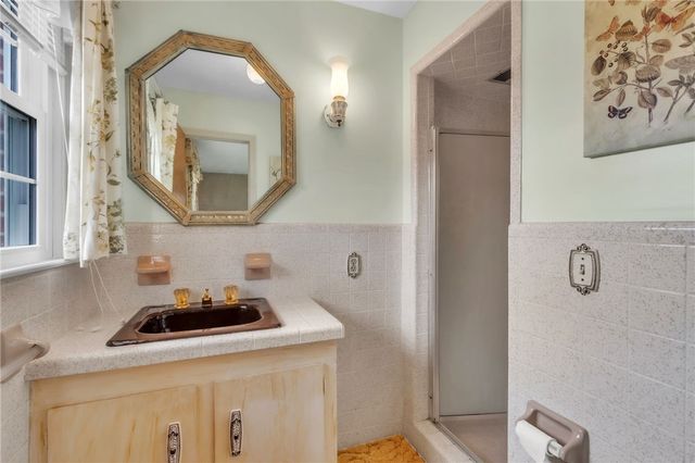 491 City Lake Road, Pickens, SC 29671