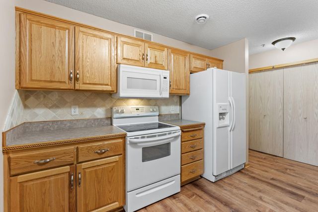 10795 Unity Lane N, Brooklyn Park, MN 55443