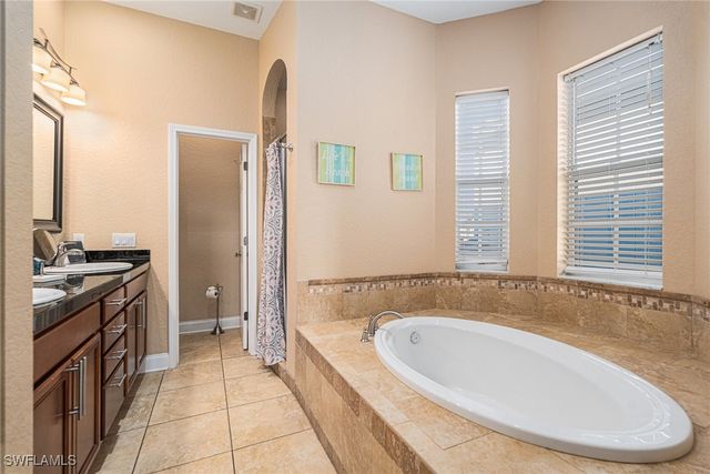 1316 Apollo Beach BLVD S, Apollo Beach, FL 33572