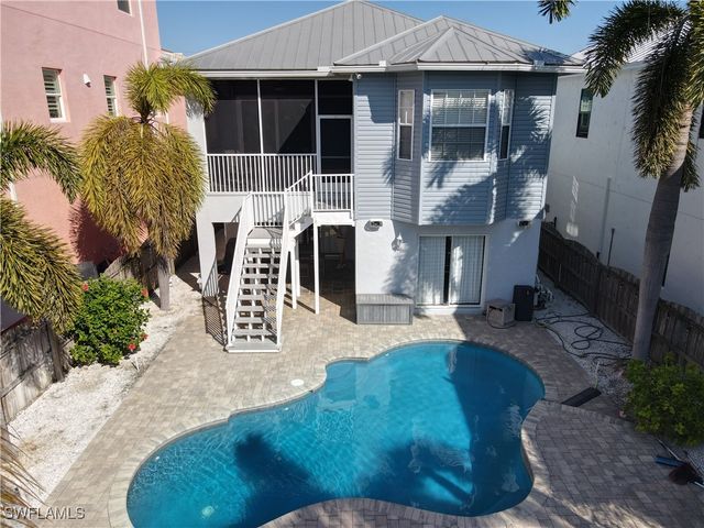 1316 Apollo Beach BLVD S, Apollo Beach, FL 33572