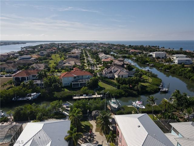 1316 Apollo Beach BLVD S, Apollo Beach, FL 33572