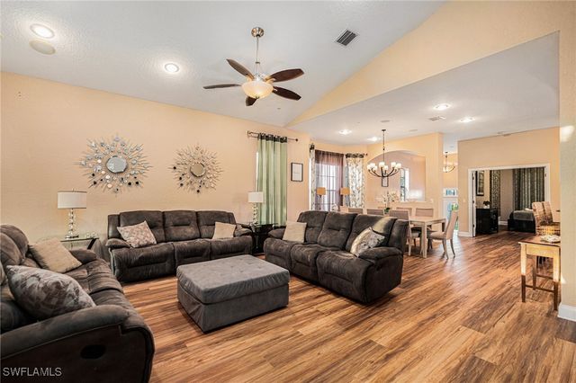 1316 Apollo Beach BLVD S, Apollo Beach, FL 33572