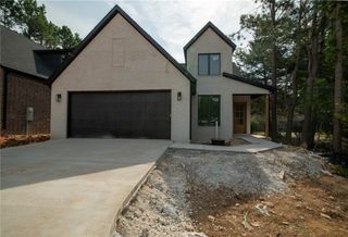 316 S Happy Hollow Road, Fayetteville, AR 72701