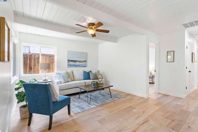 51 Surf View Drive, Bay Point, CA 94565