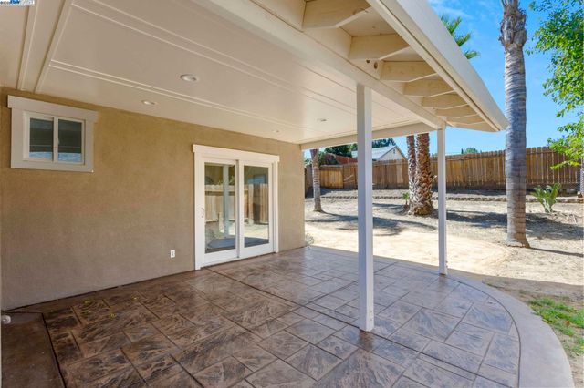 51 Surf View Drive, Bay Point, CA 94565