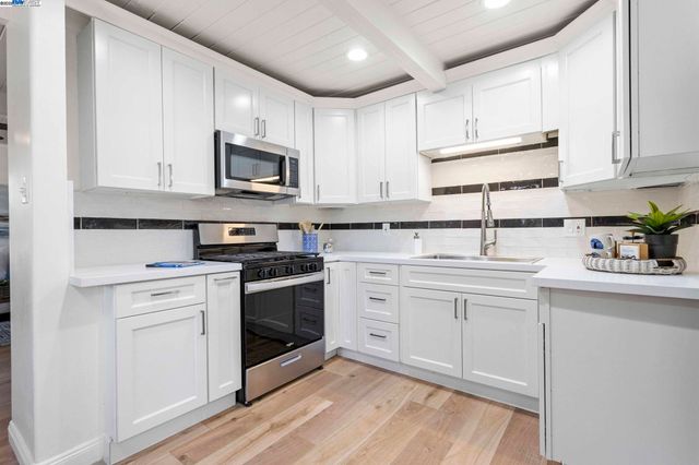 51 Surf View Drive, Bay Point, CA 94565