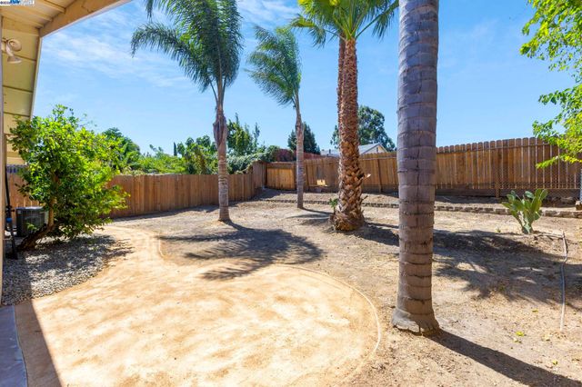 51 Surf View Drive, Bay Point, CA 94565