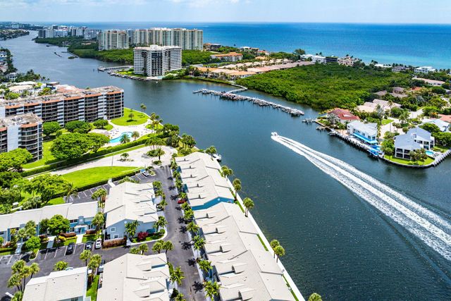 900 Jeffery Street, Boca Raton, FL 33487