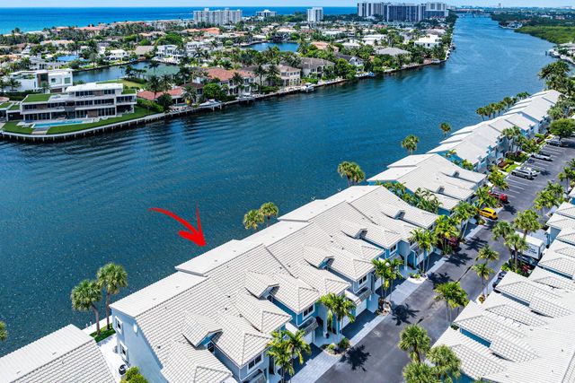 900 Jeffery Street, Boca Raton, FL 33487