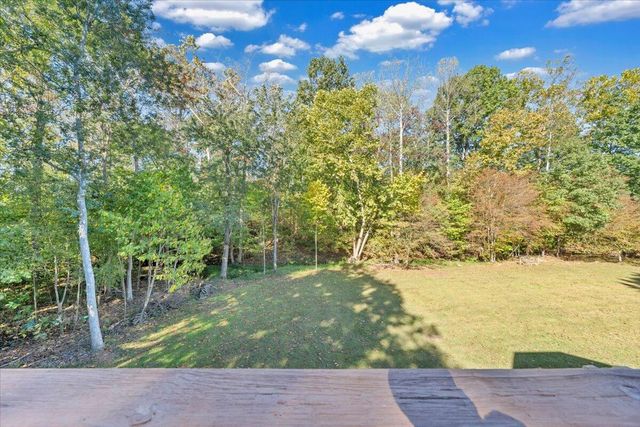 132 Pointe O Woods DR, Huddleston, VA 24104