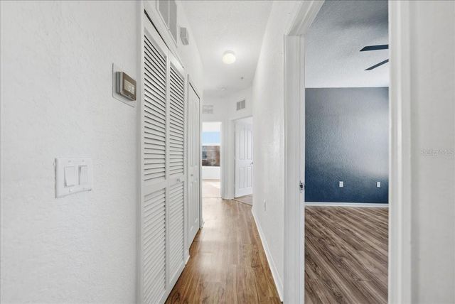 6141 METROWEST BOULEVARD 207, Orlando, FL 32835