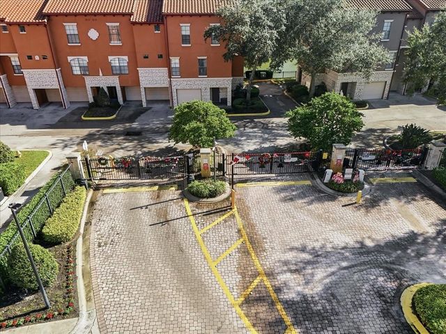 6141 METROWEST BOULEVARD 207, Orlando, FL 32835