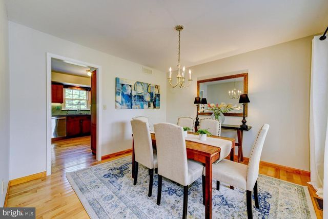 9 ROWANBERRY CT, Princeton Junction, NJ 08550