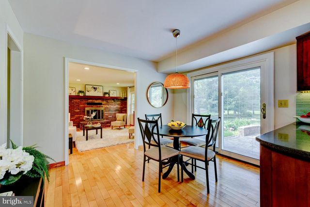 9 ROWANBERRY CT, Princeton Junction, NJ 08550