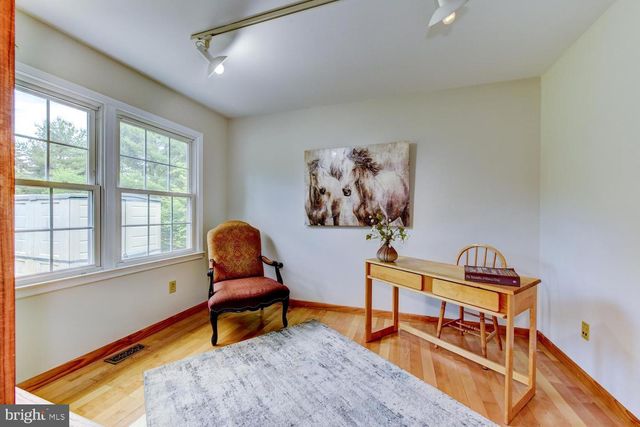 9 ROWANBERRY CT, Princeton Junction, NJ 08550