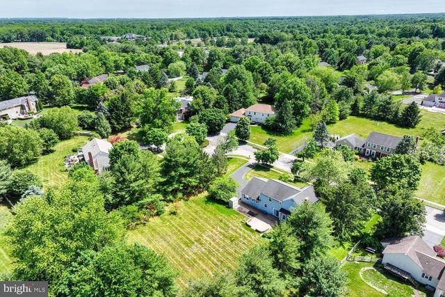 9 ROWANBERRY CT, Princeton Junction, NJ 08550
