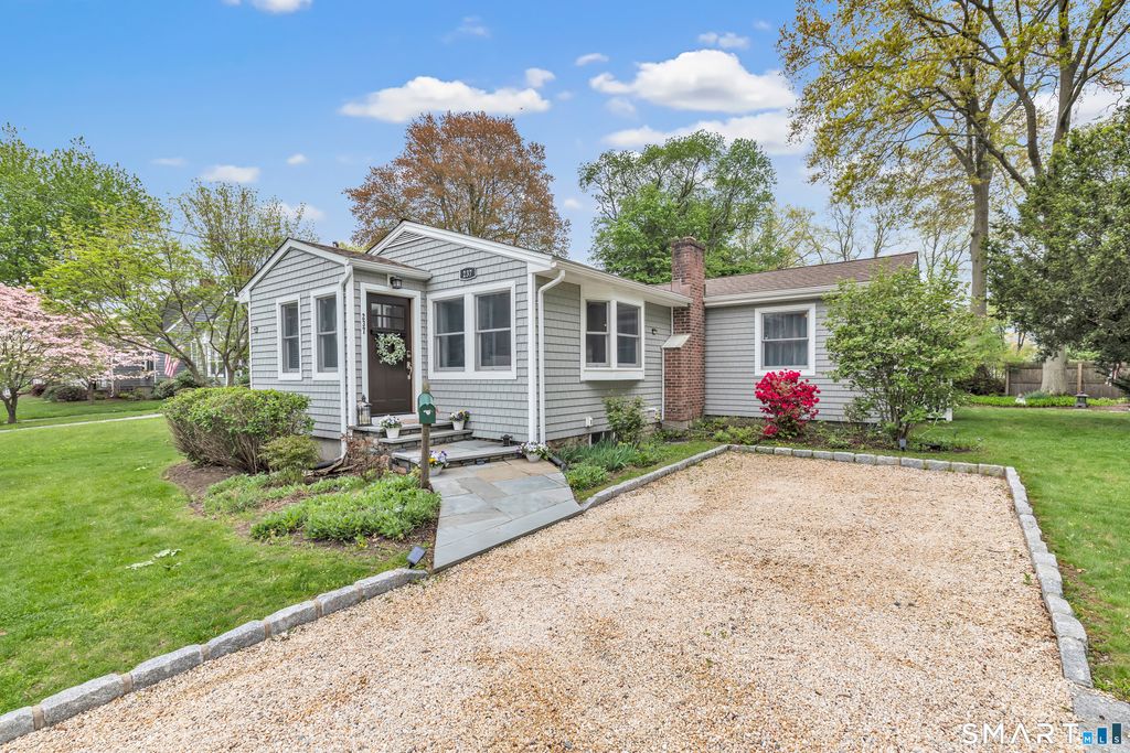 237 Freeman Avenue, Stratford, CT 06614