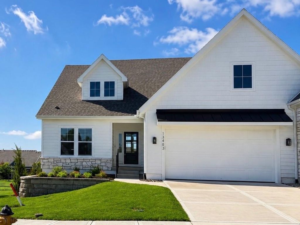 13403 W 174th Terrace, Overland Park, KS 66221