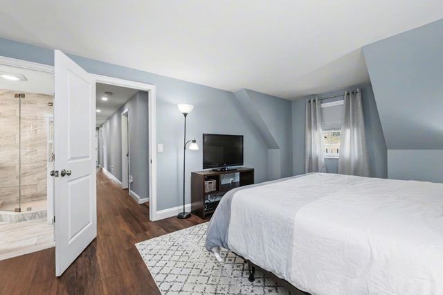 18 Brent Court, Manchester, NH 03103