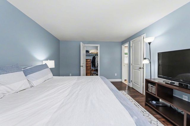 18 Brent Court, Manchester, NH 03103