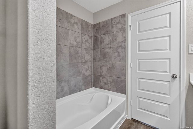 1144 Thea Cove, New Braunfels, TX 78130