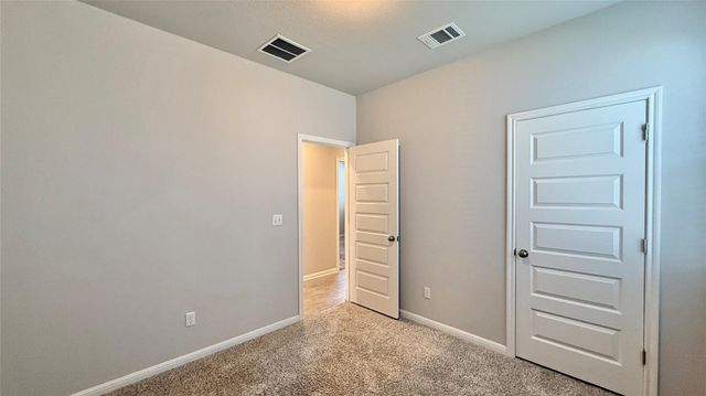 12411 Zenyatta DR, Buda, TX 78610